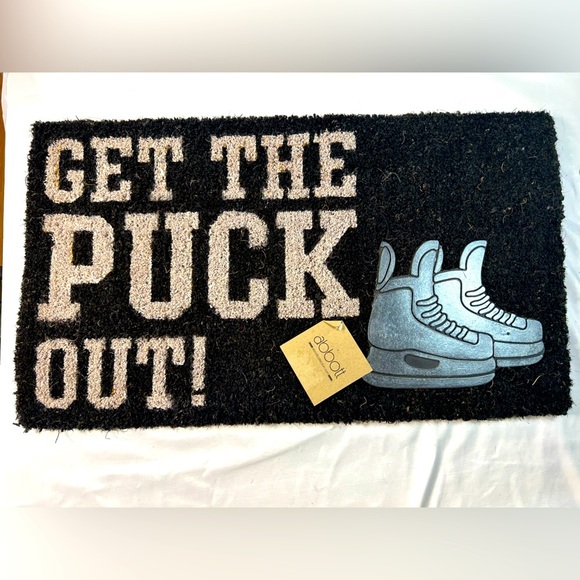 "GET THE PUCK OUT" Doormat / Heavy Duty - Picture 1 of 12